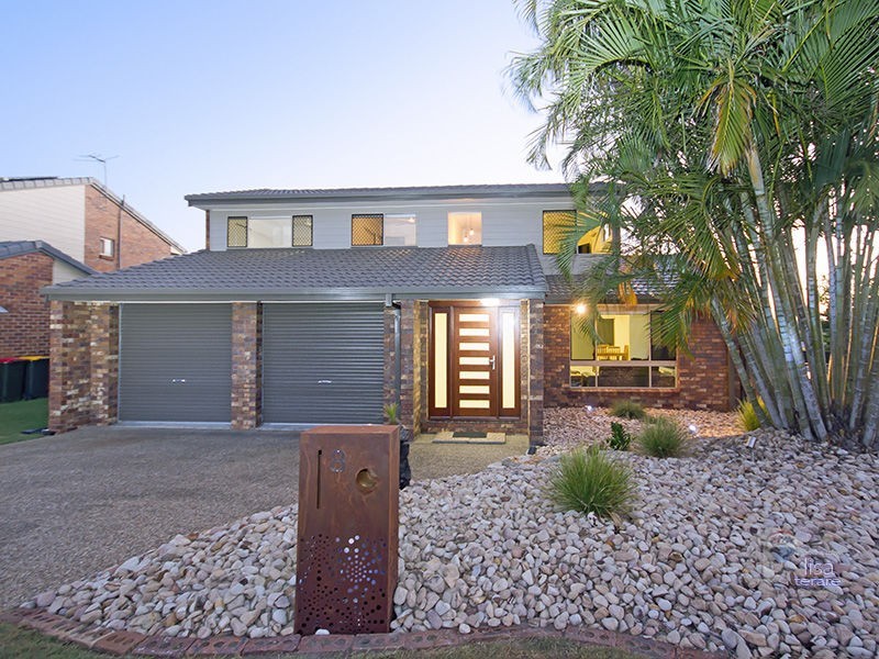 8 Barup Close, Middle Park QLD 4074