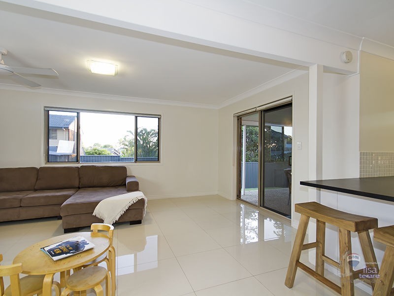 8 Barup Close, Middle Park QLD 4074
