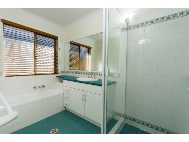 46 Derwent Place, Riverhills QLD 4074