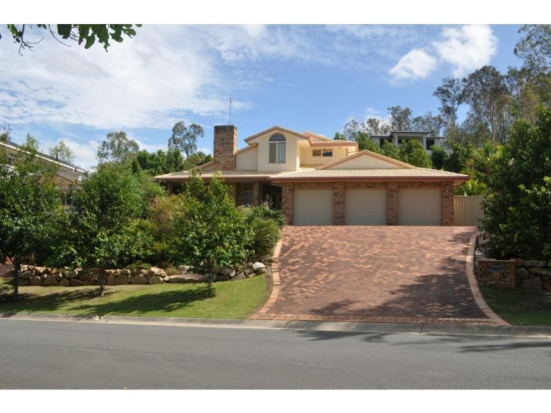 Mount Ommaney QLD 4074