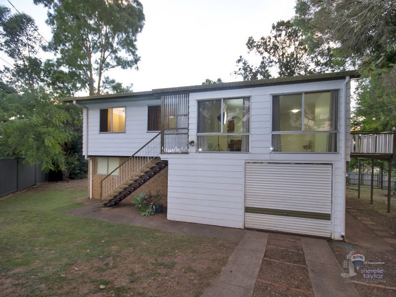 14 Woods Court, Bellbird Park QLD 4300