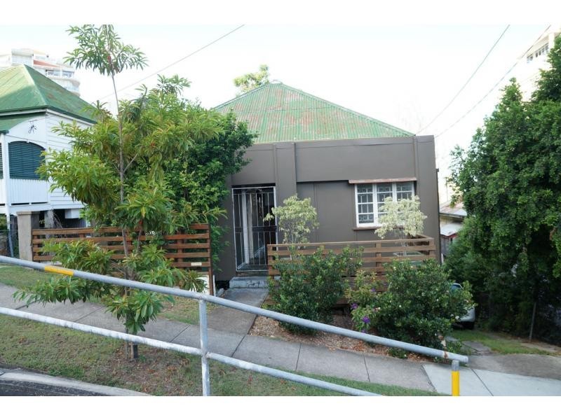 98 Lambert Street, Kangaroo Point QLD 4169