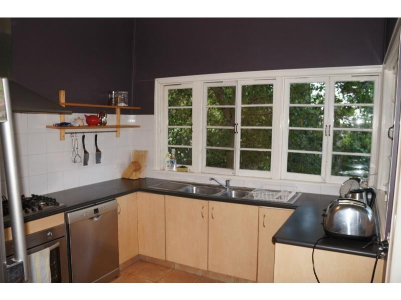 98 Lambert Street, Kangaroo Point QLD 4169