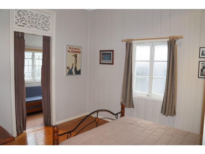 98 Lambert Street, Kangaroo Point QLD 4169