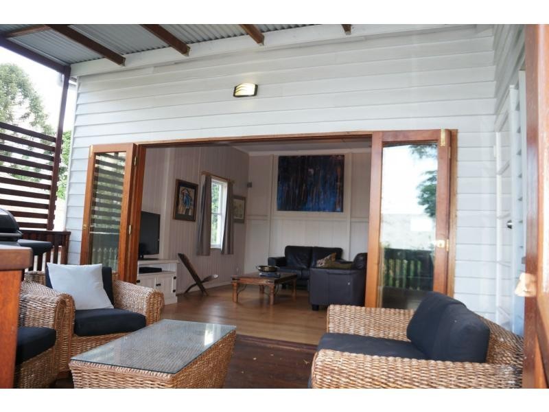 98 Lambert Street, Kangaroo Point QLD 4169