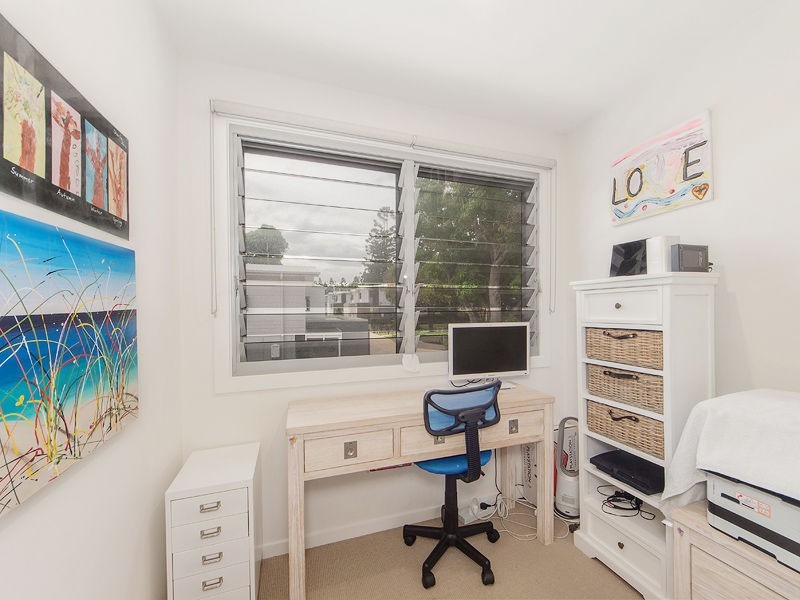 Unit 2/693 Seventeen Mile Rocks Road, Sinnamon Park QLD 4073