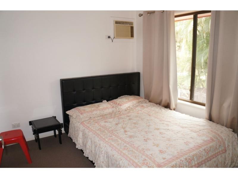 11 Bondel Street, Mount Ommaney QLD 4074