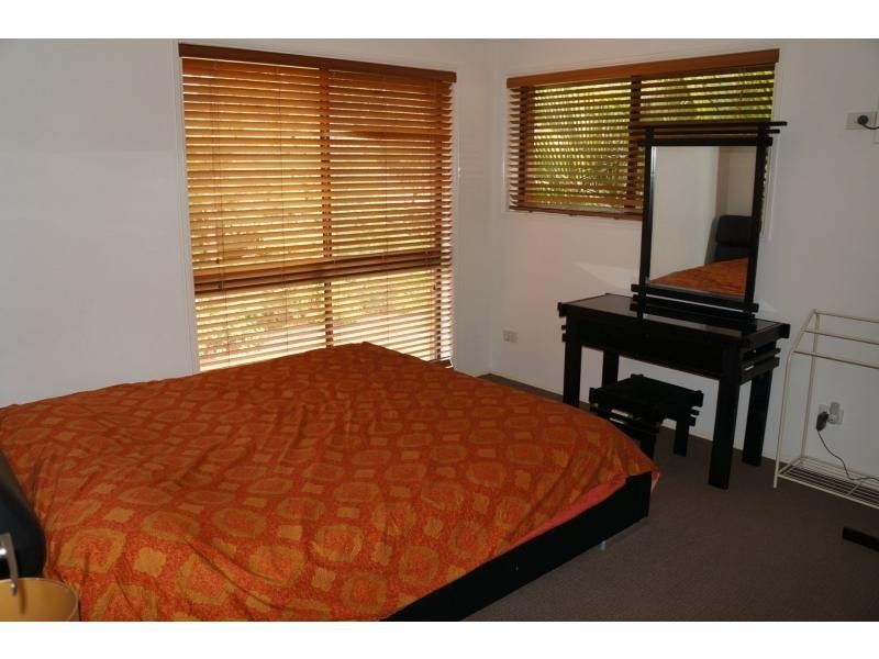 11 Bondel Street, Mount Ommaney QLD 4074