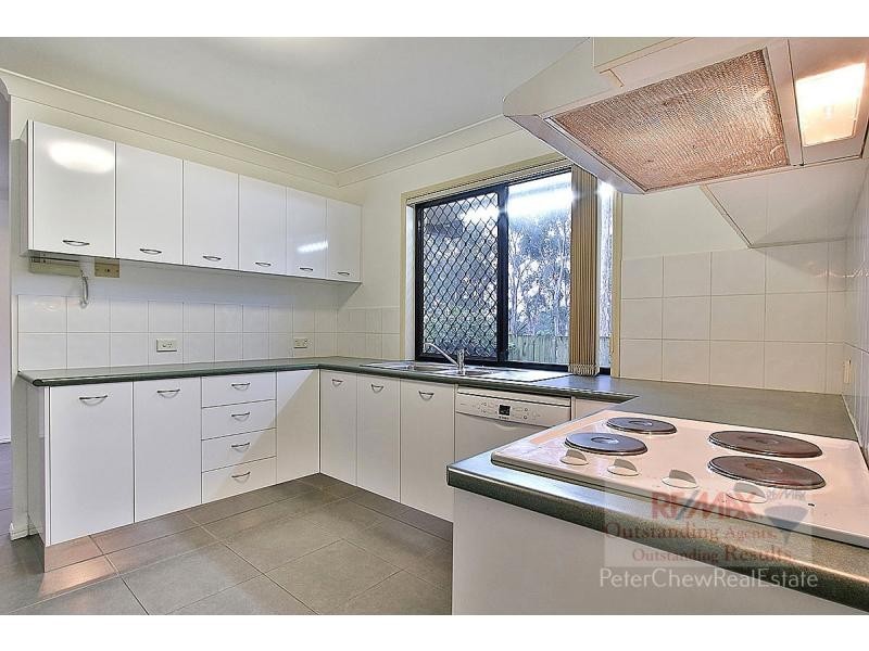 3 50 Endeavour Street, Mount Ommaney QLD 4074