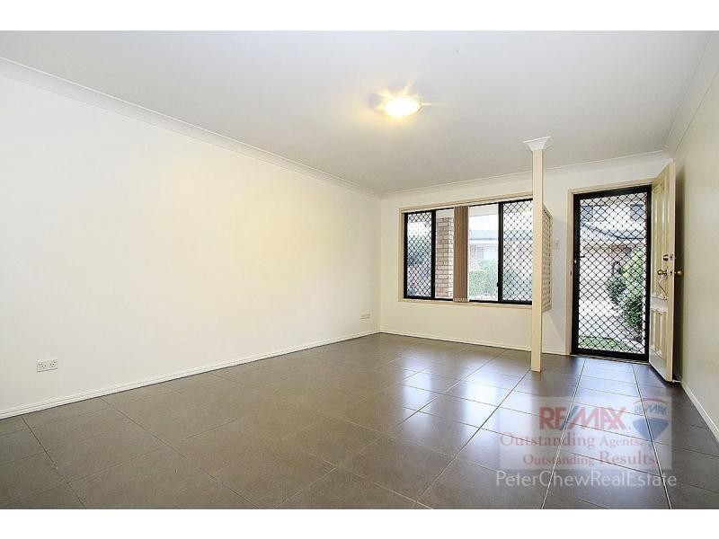 3 50 Endeavour Street, Mount Ommaney QLD 4074