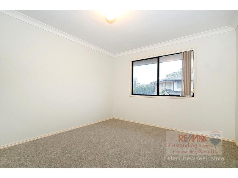 3 50 Endeavour Street, Mount Ommaney QLD 4074