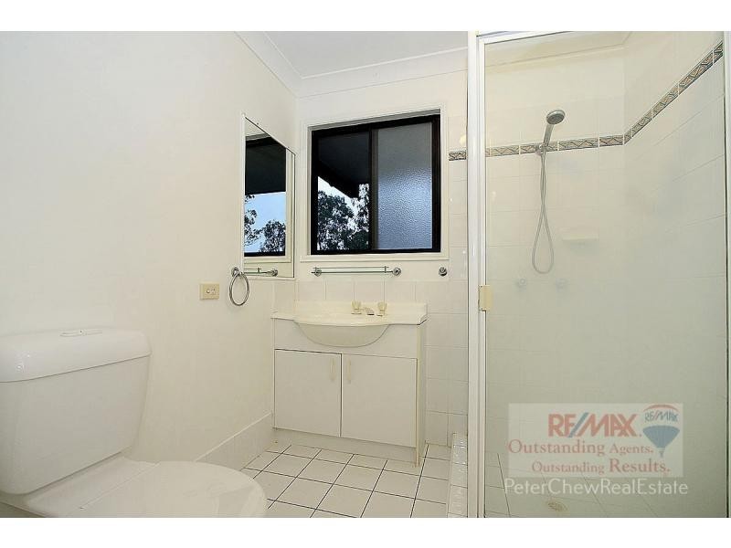 3 50 Endeavour Street, Mount Ommaney QLD 4074