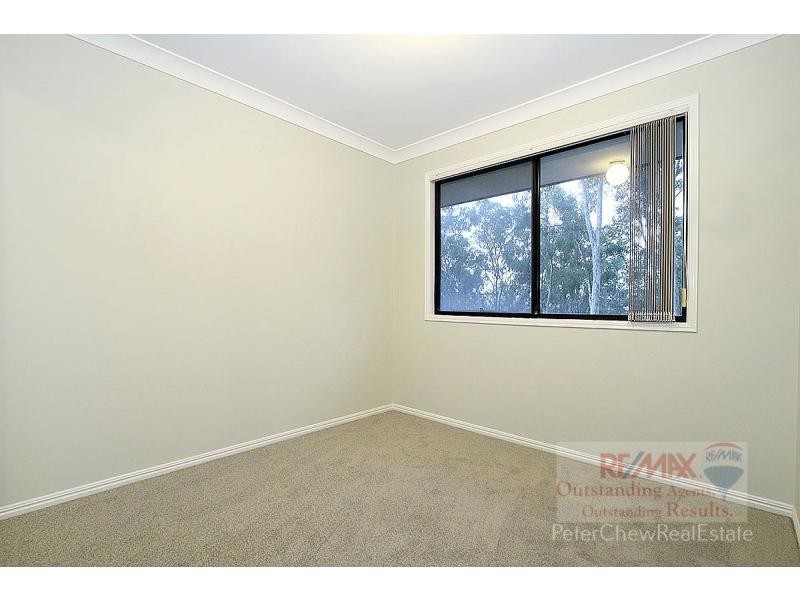 3 50 Endeavour Street, Mount Ommaney QLD 4074