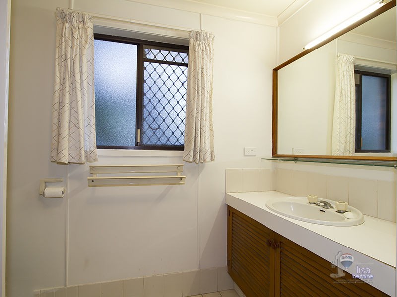 27 Tolaga Street, Westlake QLD 4074