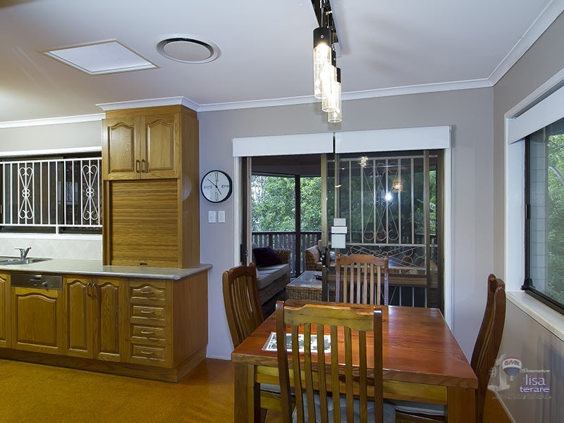 32 Rinora Street, Corinda QLD 4075