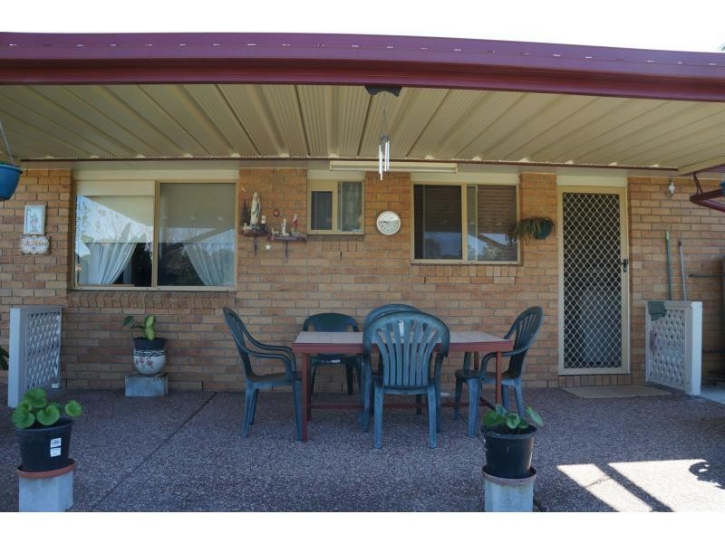 4 Lyndora Close, Riverhills QLD 4074