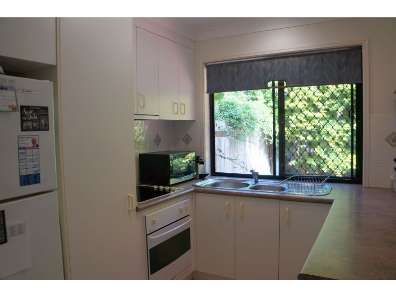 8A Stockwhip Place, Sumner QLD 4074