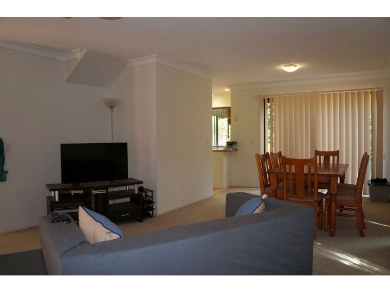 8A Stockwhip Place, Sumner QLD 4074