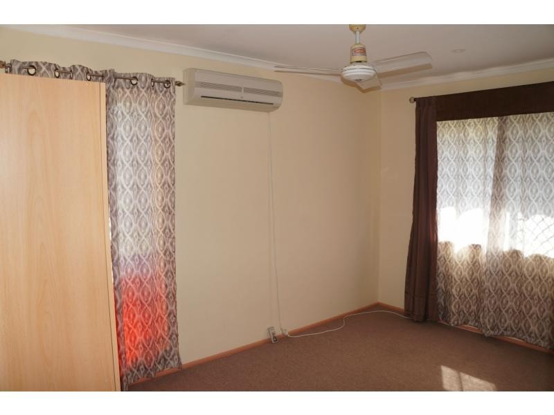 19 Ebrill Street, Jamboree Heights QLD 4074