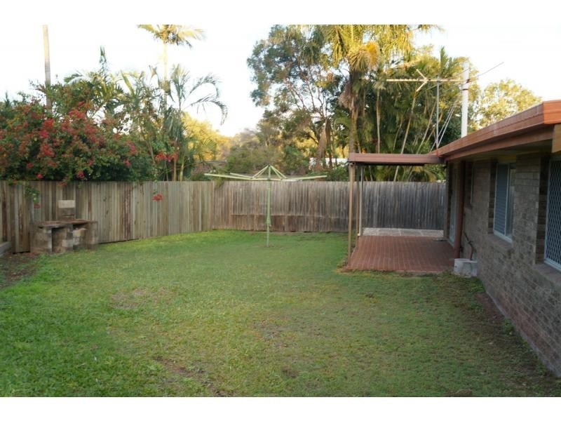 19 Ebrill Street, Jamboree Heights QLD 4074