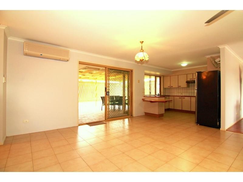 31 Bilkurra Street, Middle Park QLD 4074