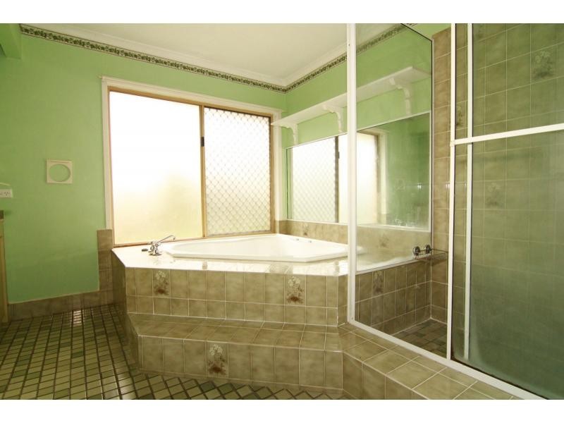 31 Bilkurra Street, Middle Park QLD 4074