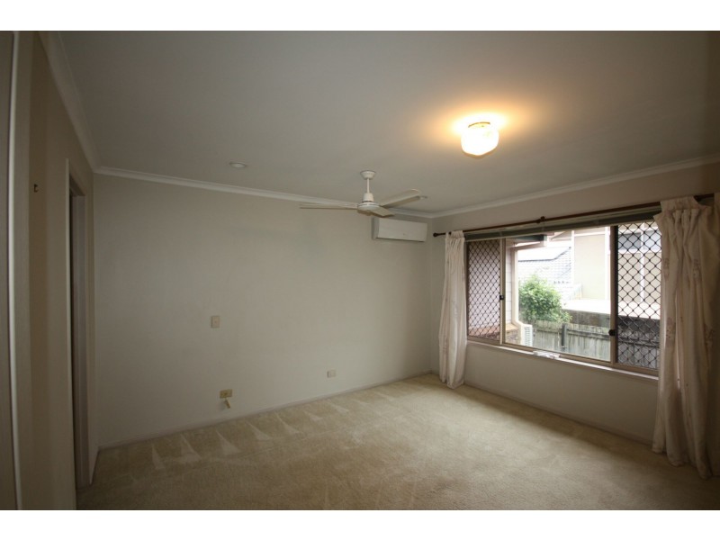 12 Baronga Street, Middle Park QLD 4074