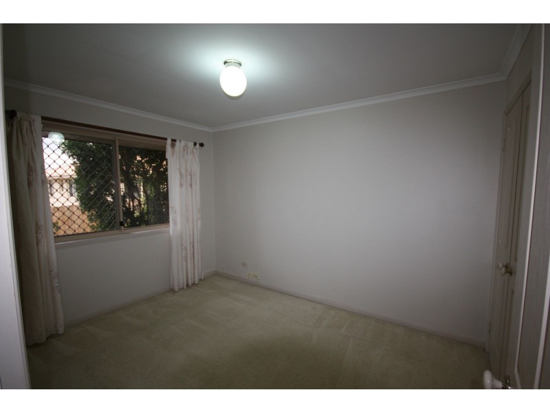 12 Baronga Street, Middle Park QLD 4074