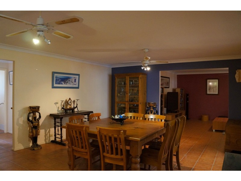 7 Mulla Close, Riverhills QLD 4074