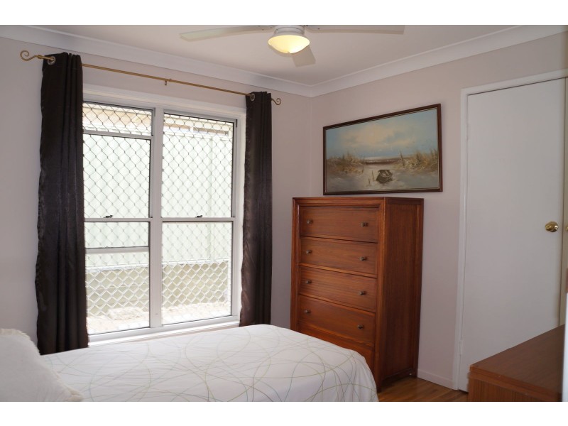 22 Serle Street, Middle Park QLD 4074