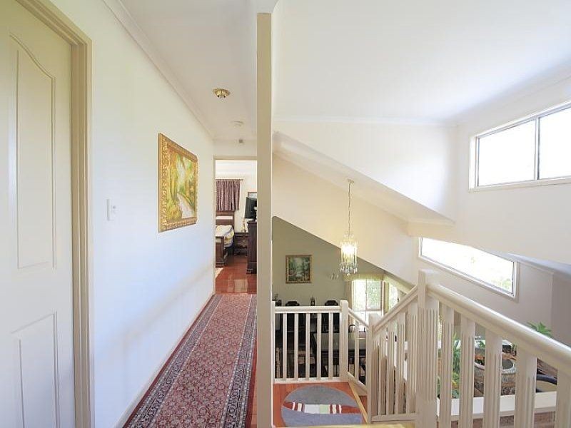 Mount Ommaney QLD 4074