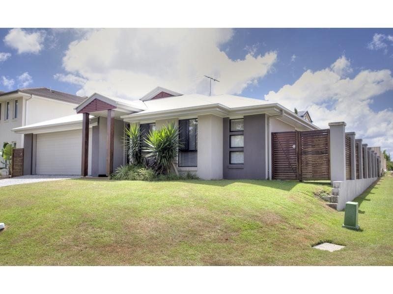 27 Christopher Place, Sinnamon Park QLD 4073