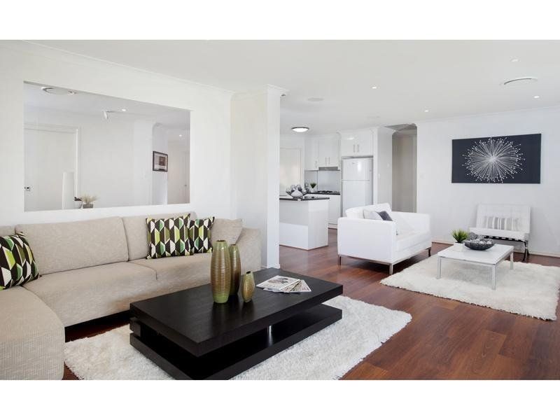 27 Christopher Place, Sinnamon Park QLD 4073