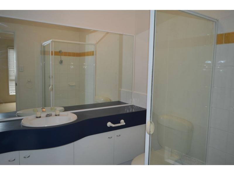 Sinnamon Park QLD 4073