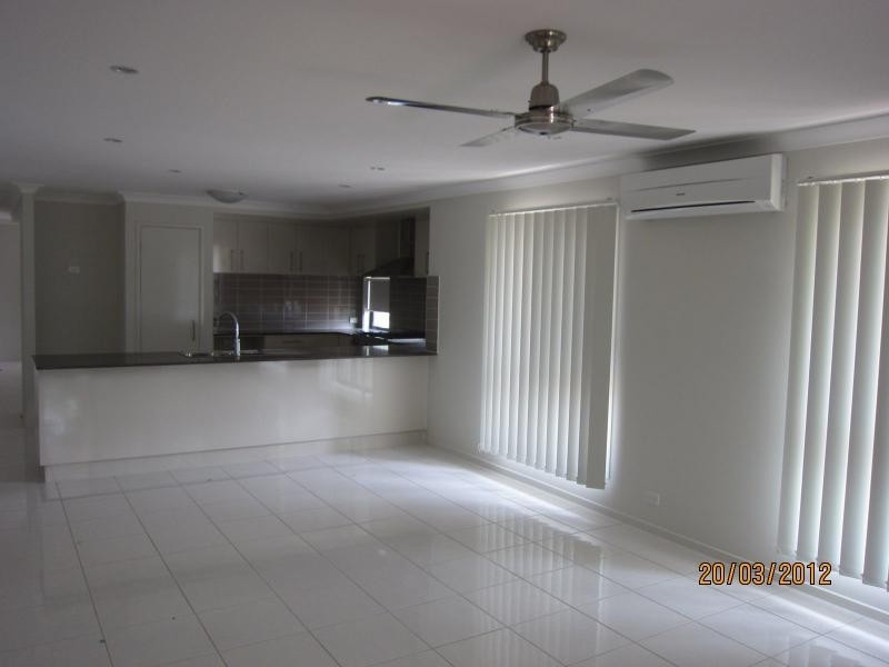 Jindalee QLD 4074