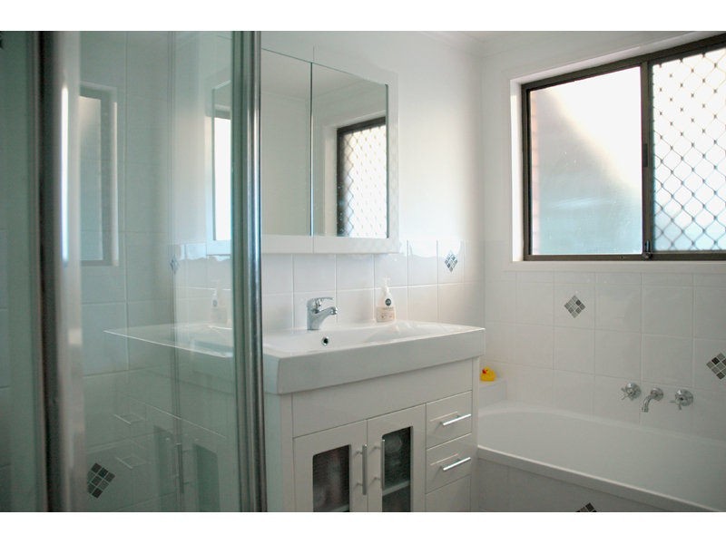 3 Loddon Street, Riverhills QLD 4074