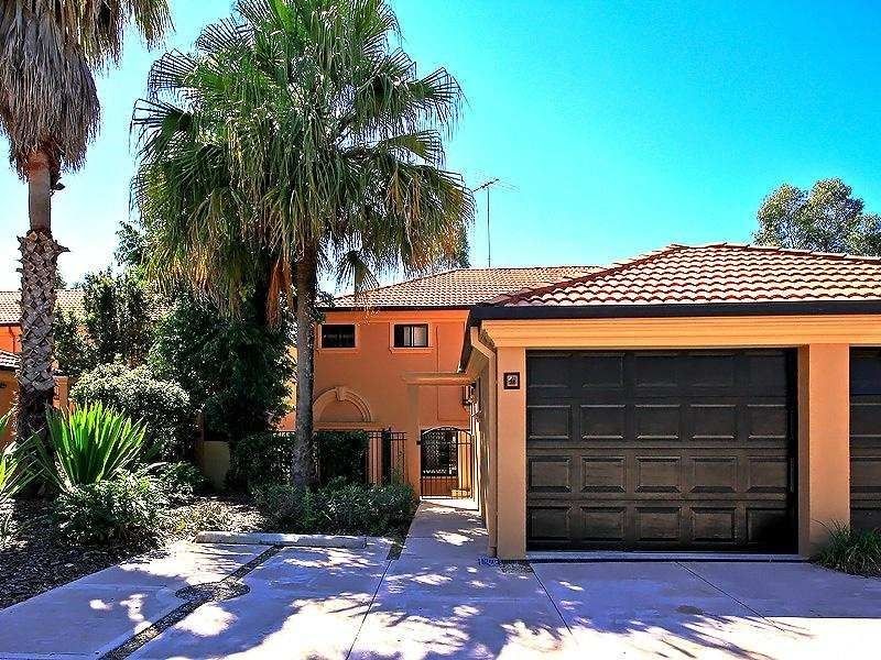 32/99 Oldfield Road, Sinnamon Park QLD 4073