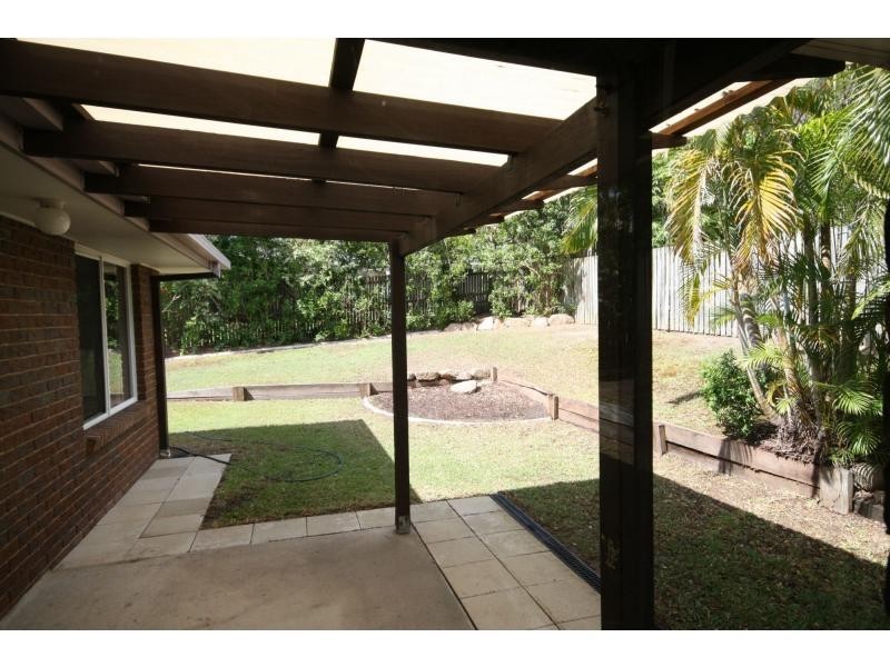 Sinnamon Park QLD 4073