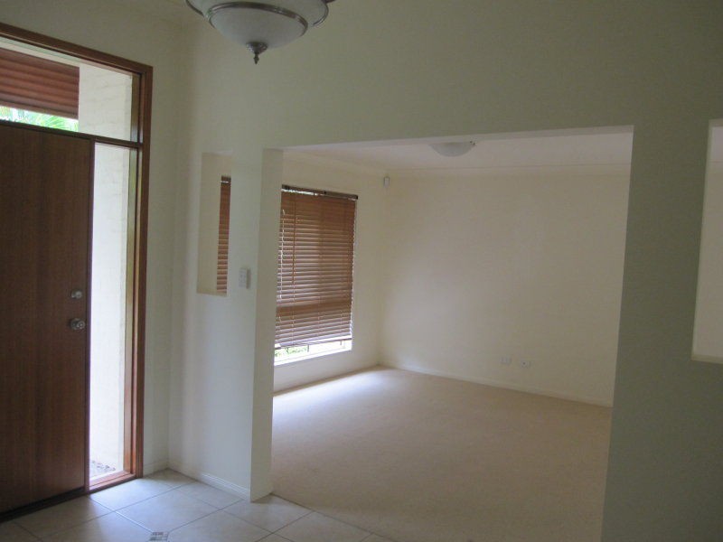 Sinnamon Park QLD 4073