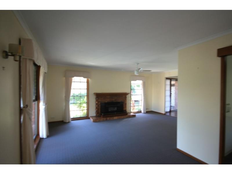 9 Estate Road, Middle Park QLD 4074