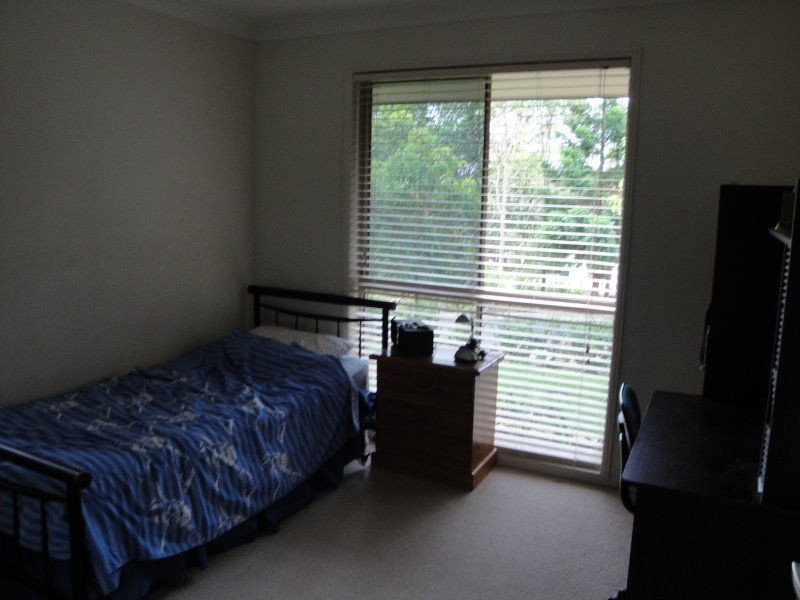 Seventeen Mile Rocks QLD 4073