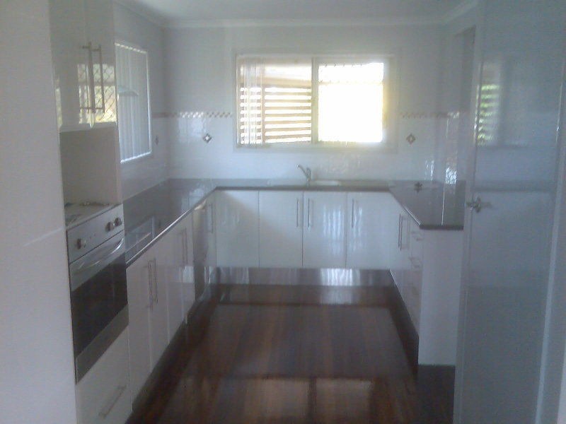 4 Buffalo Street, Riverhills QLD 4074