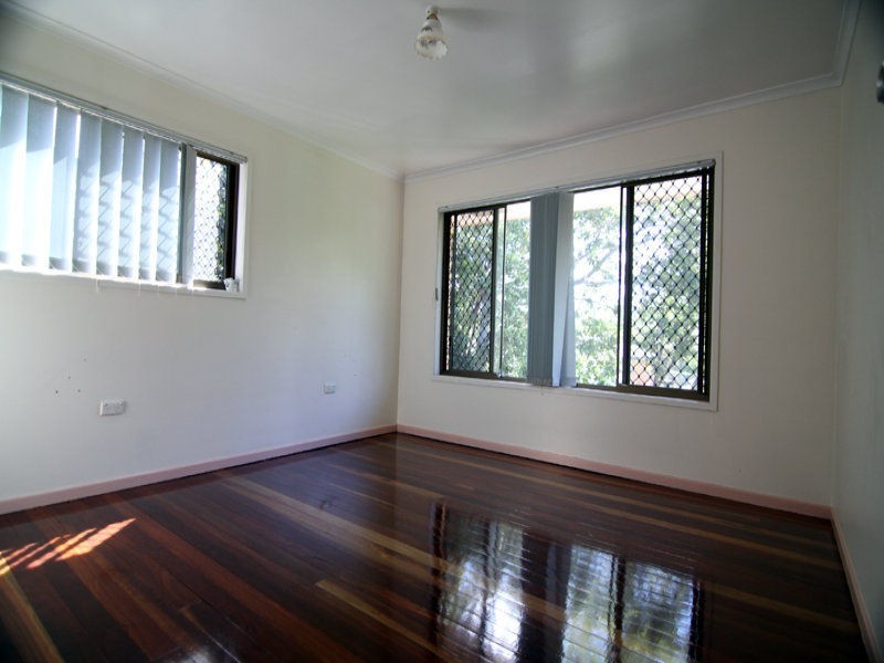 2 Gwydir Street, Riverhills QLD 4074