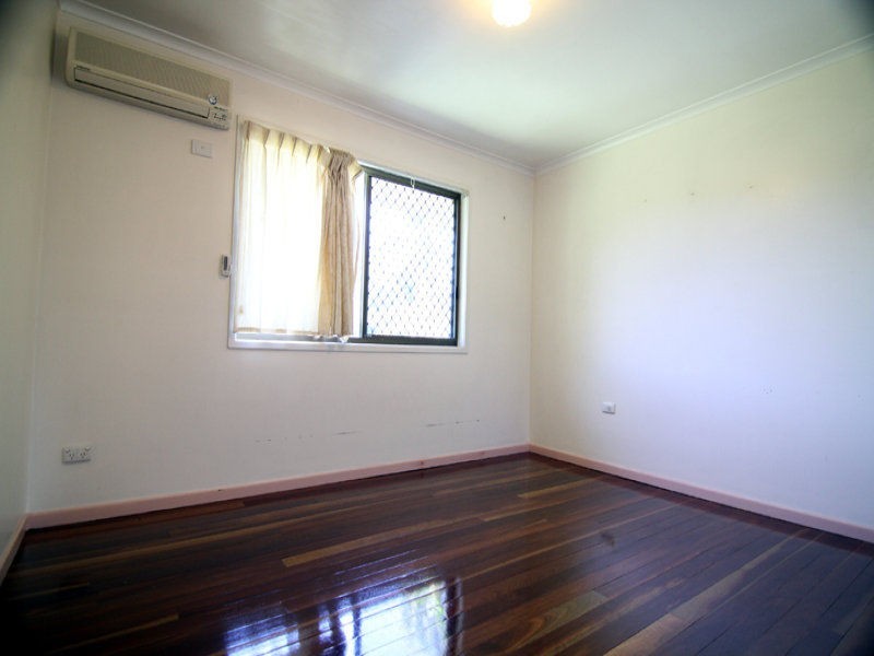 2 Gwydir Street, Riverhills QLD 4074