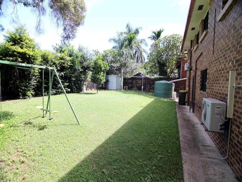 2 Gwydir Street, Riverhills QLD 4074