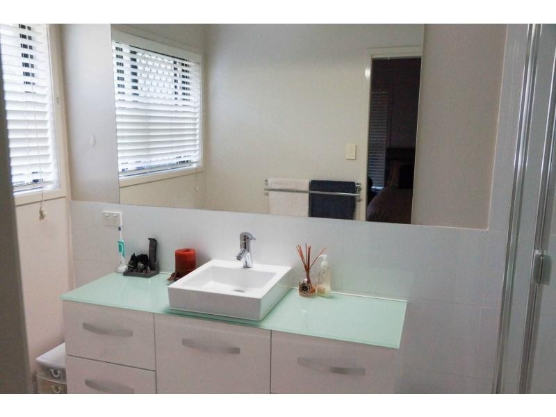 25 Casuarina Street, Seventeen Mile Rocks QLD 4073