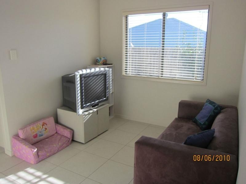 25 Casuarina Street, Seventeen Mile Rocks QLD 4073