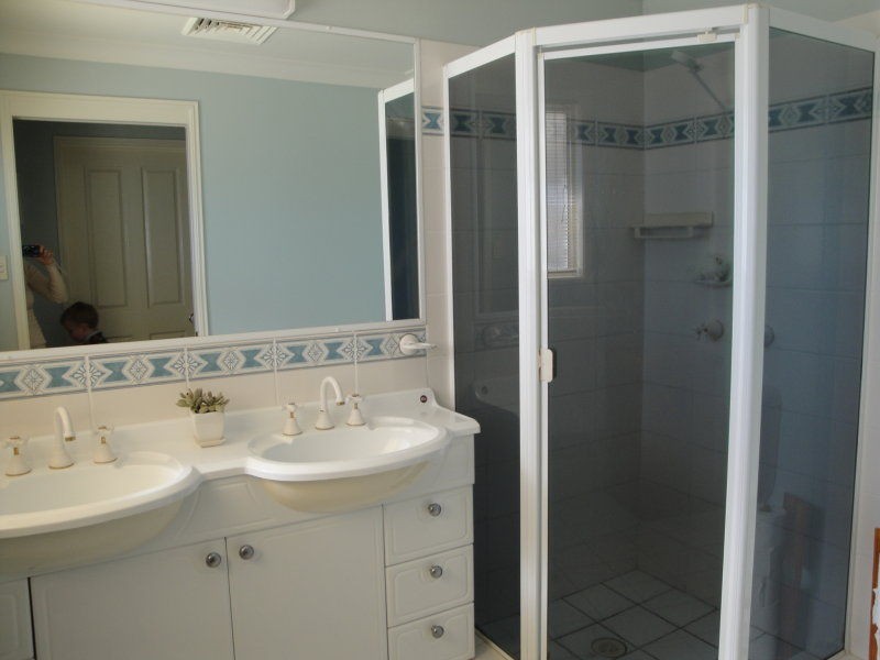 Riverhills QLD 4074
