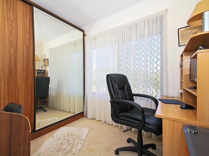 6 Jagarra Pl Street, Sinnamon Park QLD 4073