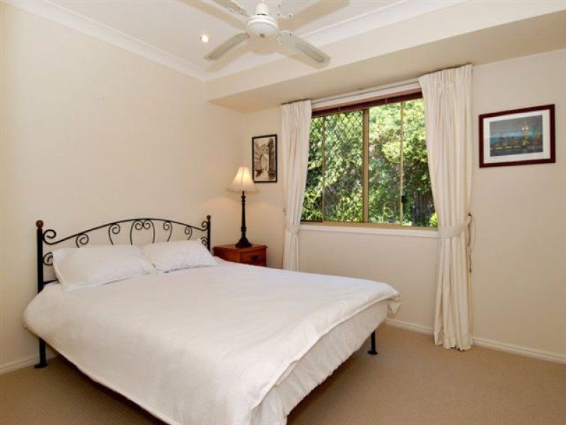 Sinnamon Park QLD 4073